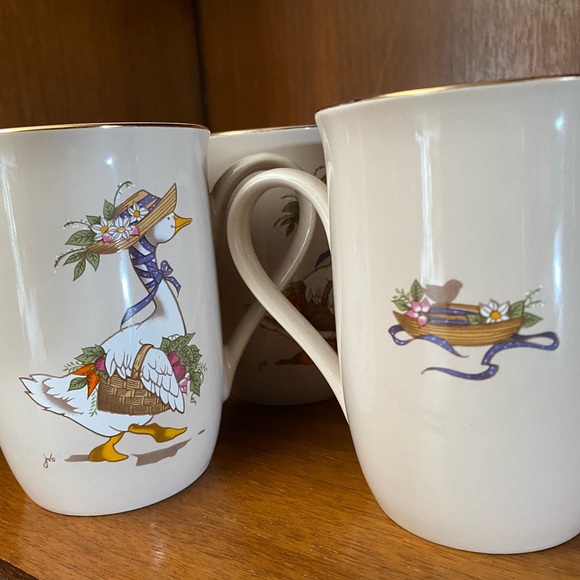 Otagiri White and Blue Duck Design Mugs - Picture 2 of 6